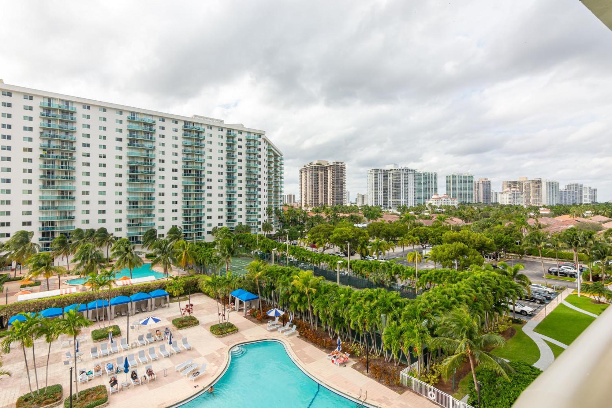 Ocean Reserve Sunny Isles Beach Eksteriør billede